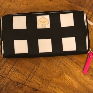 Kate Spade Buffalo Check Wallet